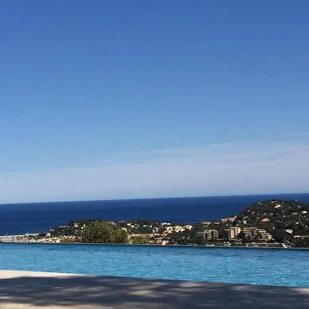 New! Vue Panoramique Proche Plages Saint-tropez Calme Parking Facile Piscine Privee Individuelle *