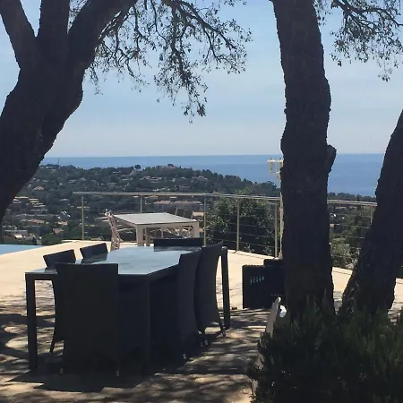 Holiday home New! Vue Panoramique Proche Plages Saint-tropez Calme Parking Facile Piscine Privee Individuelle
